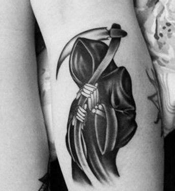 45 Mejores Tatuajes de la Santa Muerte con Significados